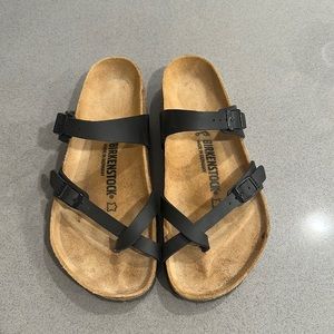Birkenstock Mayari Black Sandals size 40.